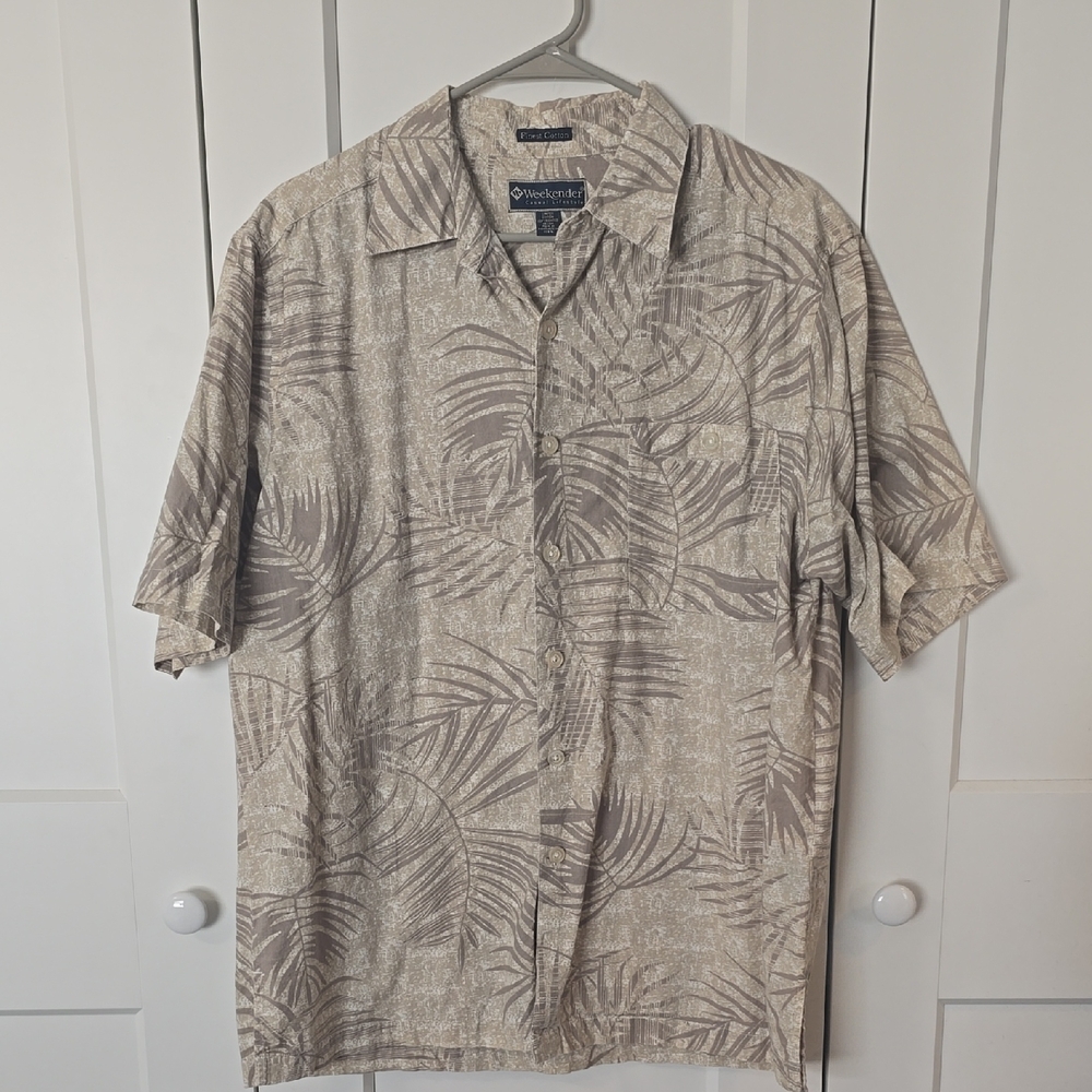 Weekenders Tan Casual Button Down Shirt Tropical Print